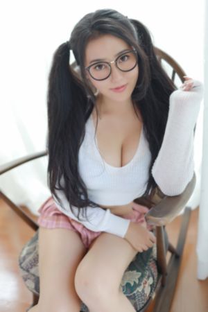 色情美女丁字裤翘臀光屁股av_BD国语动漫在线观看
