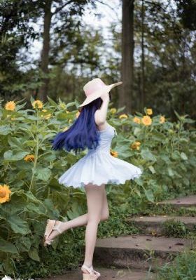 又大又硬又粗又黄的视频免费看_十万网红美女美酱