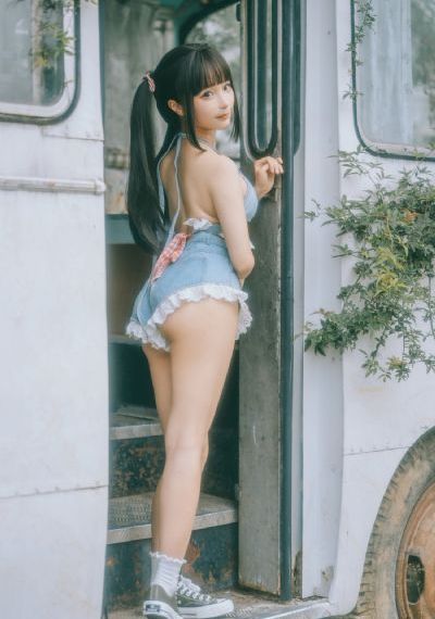 美女与喷的关联_DVD韩国电影在线观看